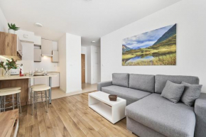 Apartment Krakowska 39 with AC & PARKING & LOGGIA Wrocław by Noclegi Renters